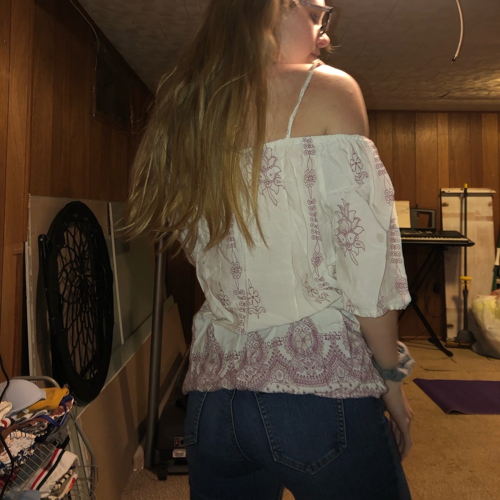 2/$20 off the shoulder top